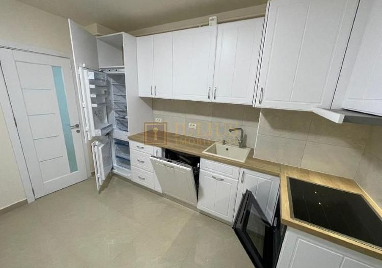 Recent renovat| 2 camere| garaj, et.2| lift| balcon 12 mp. - Poză 5