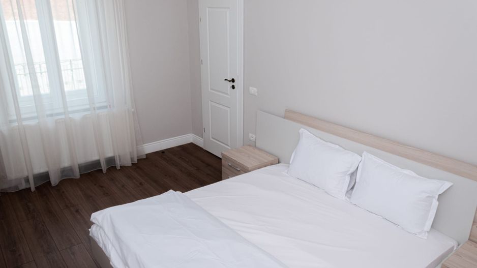 COMISION 0% De Inchiriat | 3 Camere | Zona Sinaia | Central | Etaj 2 - Poză 6