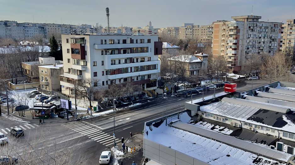 Apartament 3 camere V.V. Stanciu 7 | Timpuri Noi | Renovat - centrala termica. - Poză 18