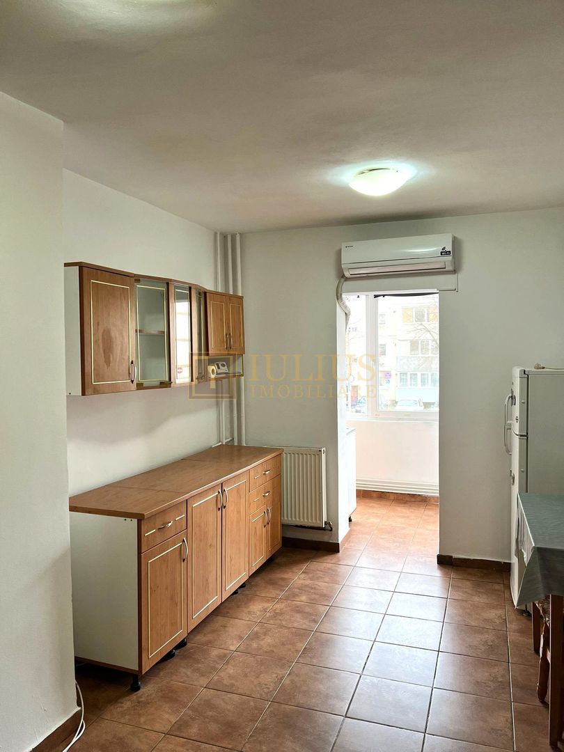 2 camere, bloc anvelopat termic, Spitalul Judetean - Poză 4