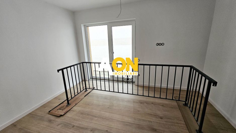1/2 Duplex finisat 90%, 4 camere, 317 mp teren, zona Centru - Poză 15