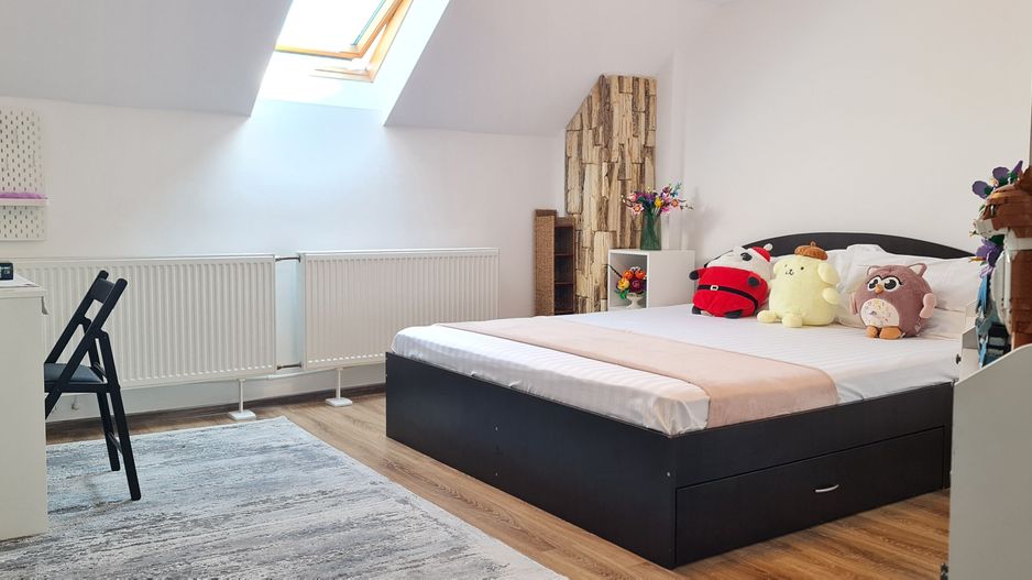 Casa individuala 3 camere mobilata utilata Tarlungeni - Poză 15