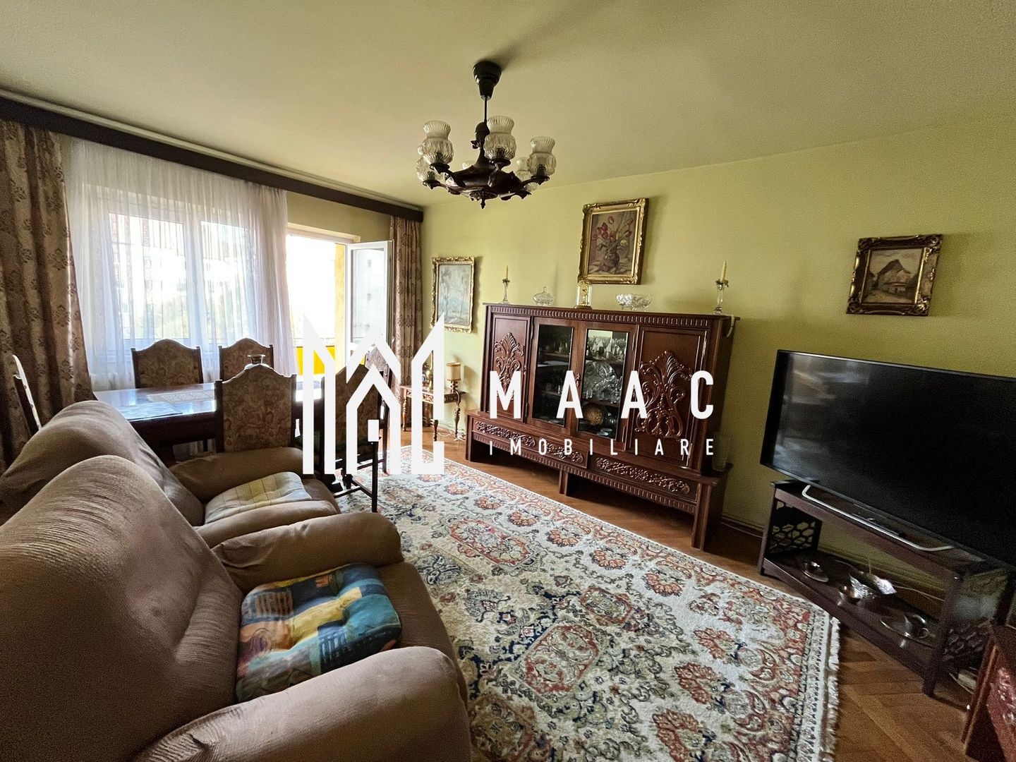 Apartament 4 Camere | Etaj 3 | 2 Balcoane | Pivnita | Strand - Poză 1