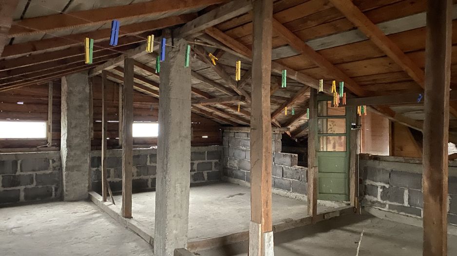 Vanzare apartament -3 camere la casă, etaj 1+pod+cota teren–Târgoviște - Poză 15