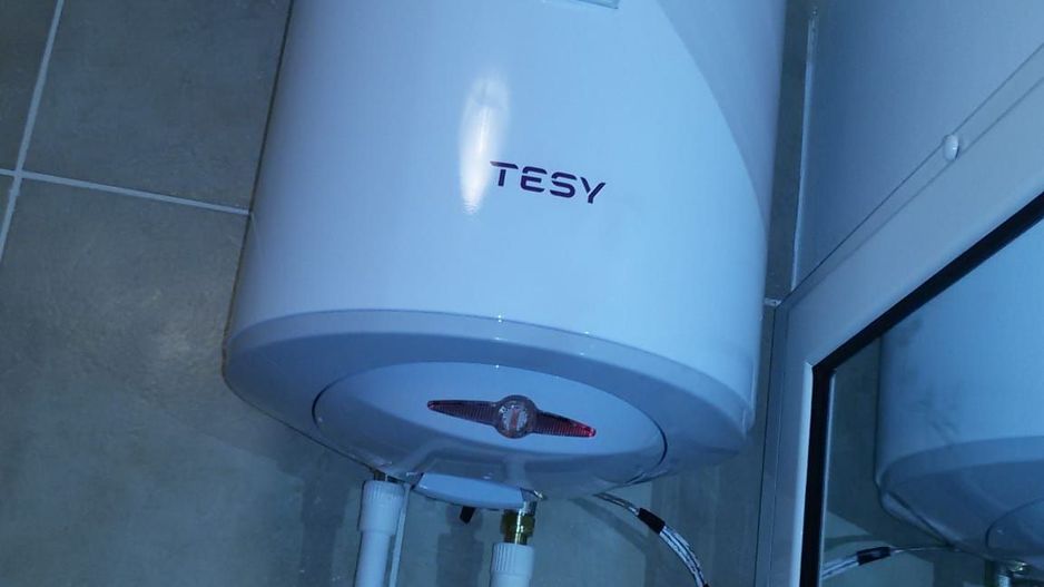 Garsoniera renovata, baie proprie, mobilata - Micro 40, langa Mall - Poză 6