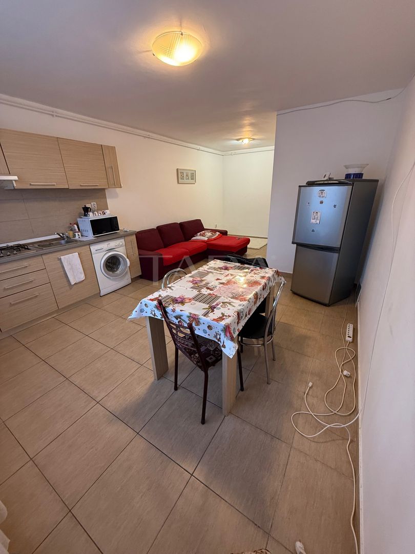 Apartament 3 camere, decomandat, 74 mp – Baciu, zona Petrom - Poză 2