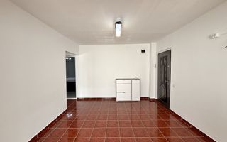 Apartament cu 3 camere decomandat, renovat , etaj 4 Paltinisului - Poză 6