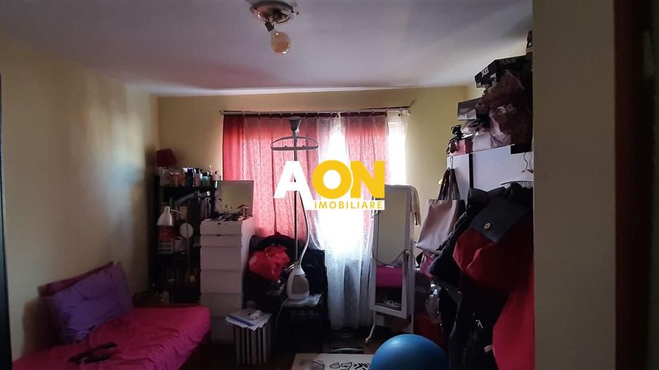 Apartament 3 camere Cetate - Poză 5