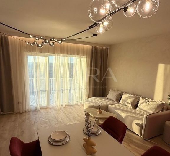 Vând apartament 2 camere mobilat, utilat - Poză 4