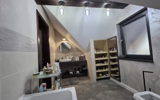 Casă unicat, stil american, 4 camere, garaj, teren 450 mp – Tunari - Poză 26