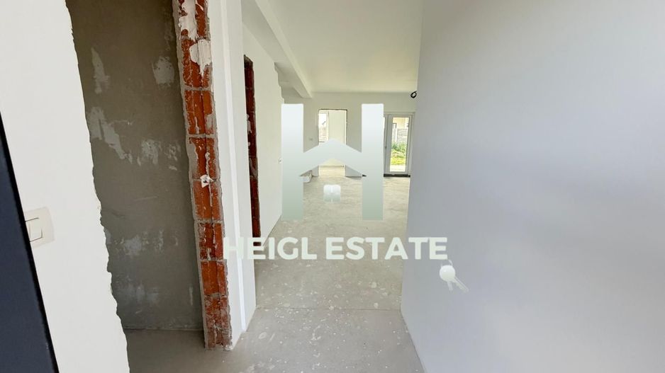 Duplex modern cu 4 camere in Mosnita - Poză 3