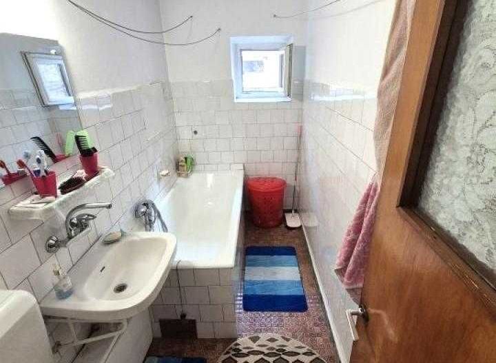 Vanzare Apartament 3 Camere Bd Decebal / Th. Sperantia/ Delea Noua - Poză 6