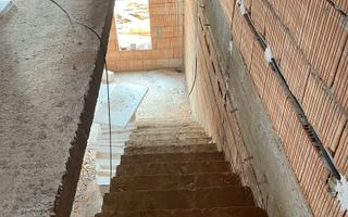 Duplex semifinisat cu 4 camere în Sânnicoara - Poză 5