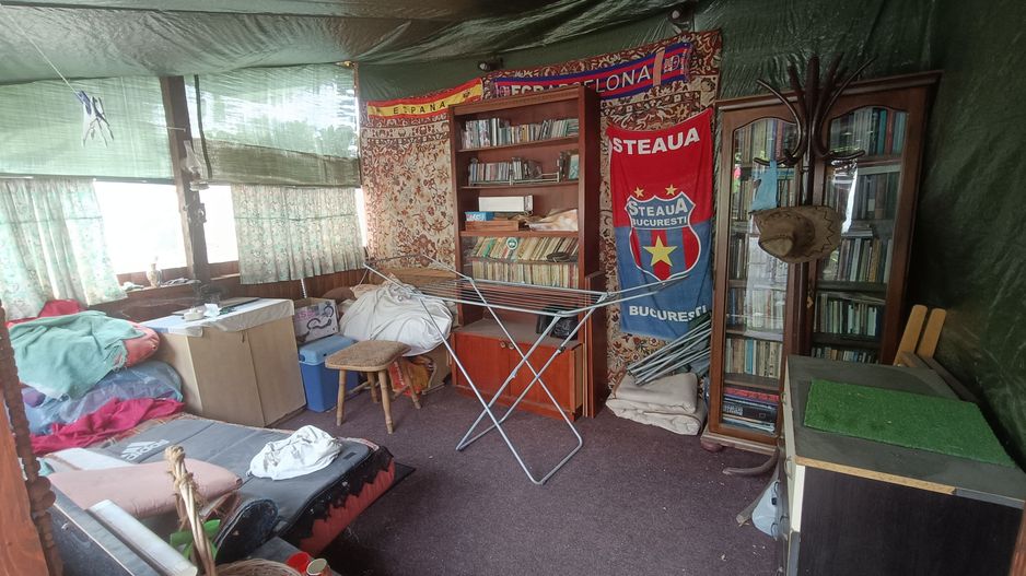 Casă de vanzare cu 4 camere 107 mpu pivnita anexe curte gradina Sebes - Poză 11