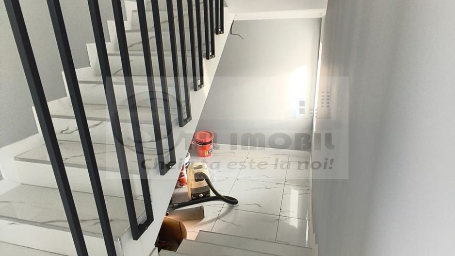 Casă Exclusivistă în Bucium – Finisaje Premium, 3 Camere, 210.000 € - Poză 4