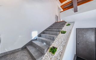 Penthouse de vânzare cu terasă spectaculoasă - Poză 5