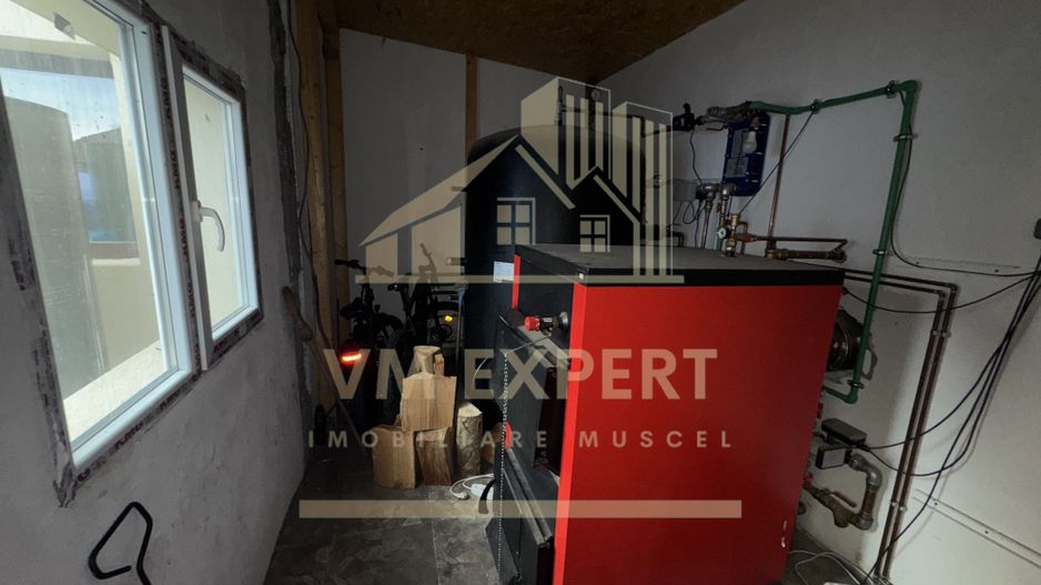 CASĂ 5 CAMERE 252 MP TEREN 1362 MP DRAGOSLAVELE ARGEȘ - Poză 30