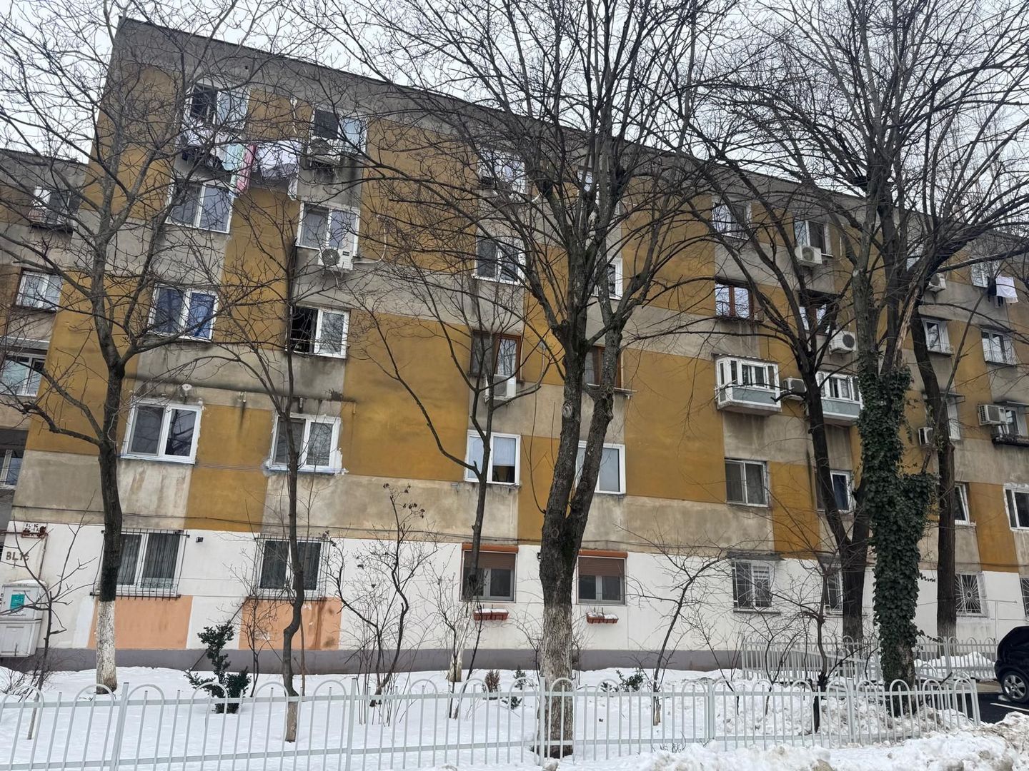 2 Camere cu Potențial Mare, Aleea Pricopan - Poză 1