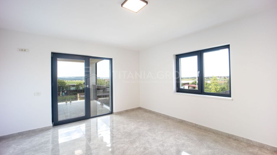 Prestigiu si eleganta! Proprietate de LUX, cu garaj si piscina -Harman - Poză 21