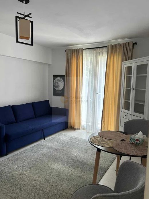 2 camere | Piata Universitatii | Balcon frantuzesc - Poză 1