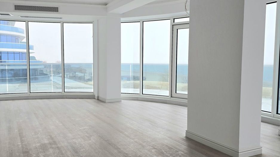 3 Camere Lux, Vedere Directă la Mare, White Titanic, Mamaia Nord, in Rate - Poză 11