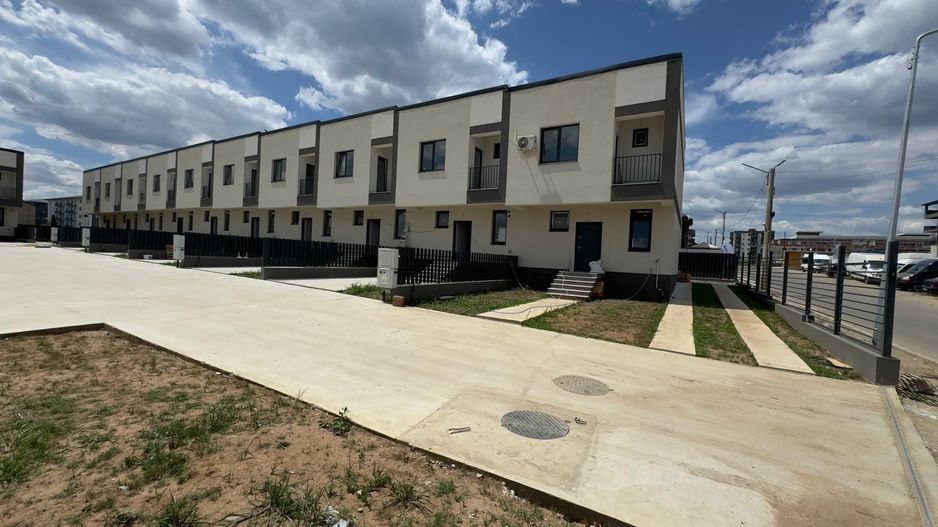 CASE INSIRUITE, TOATE UTILITATILE, STATIE STB IN FATA, COMISION 0% - Poză 3