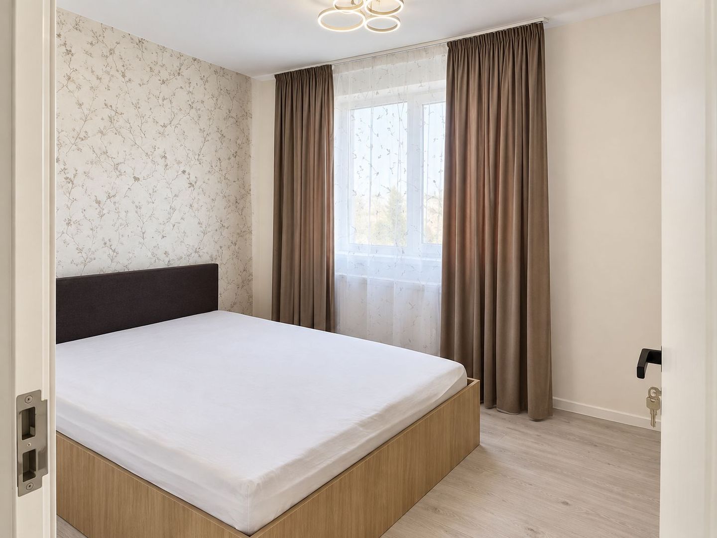 Apartament 2 camere SD renovat 40 mp Alexandru Musatini 79000 euro - Poză 5