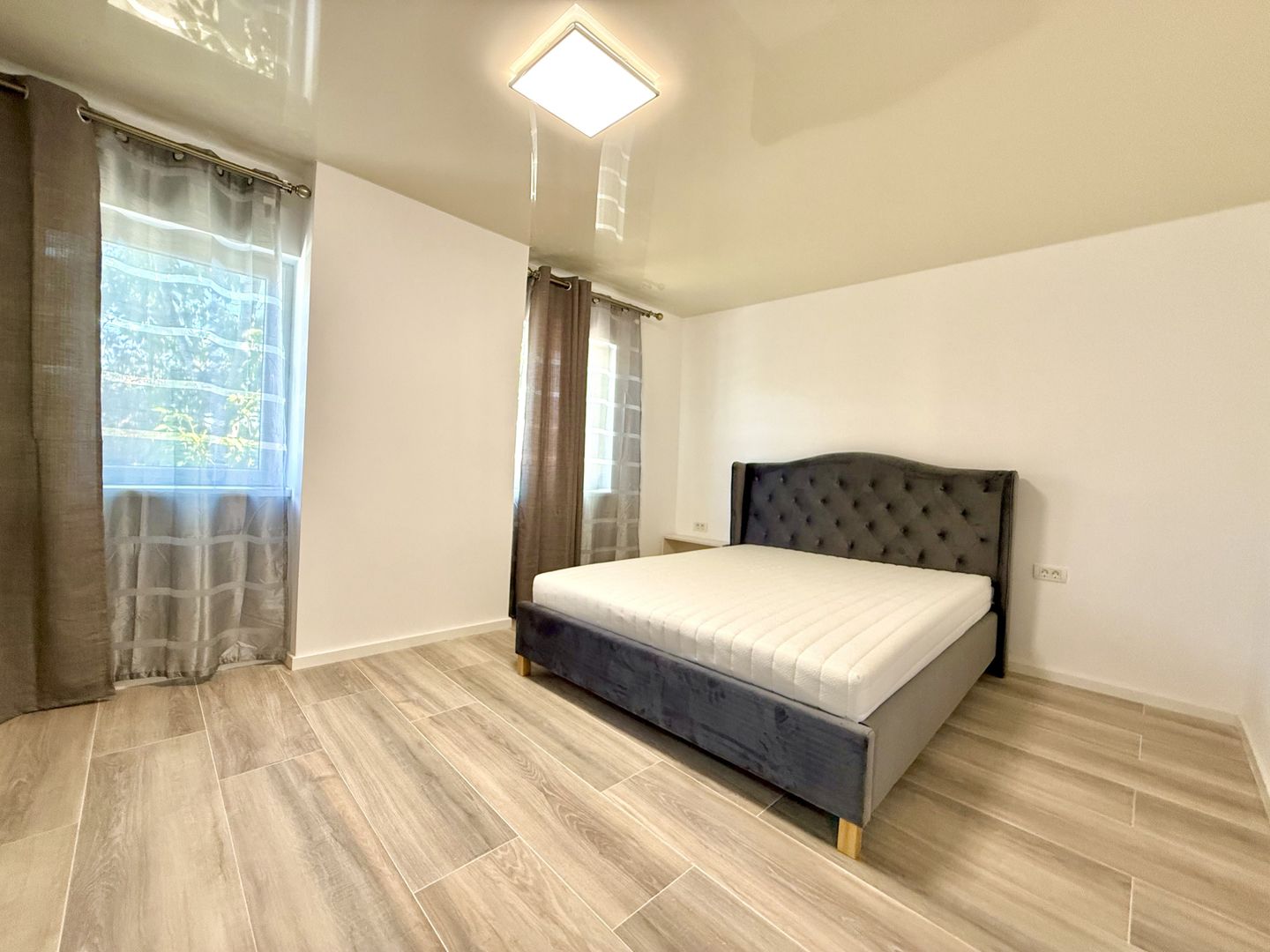 Casă premium de închiriat – Dumbrăvița - zona centrală - Poză 18