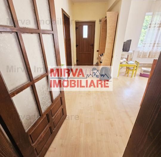 Vanzare vila 5 camere, mobilata si utilata, in Homoraciu - Poză 33