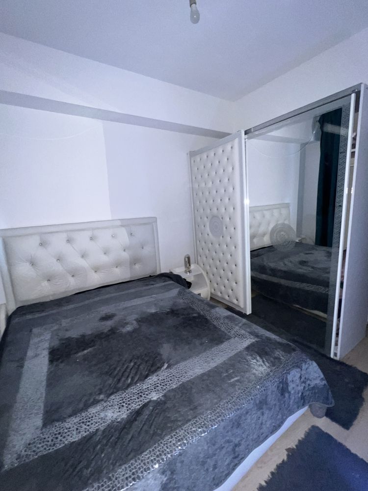 Inchiriere Apartament cu 3 camere Ozana, centrala proprie, demisol - Poză 7