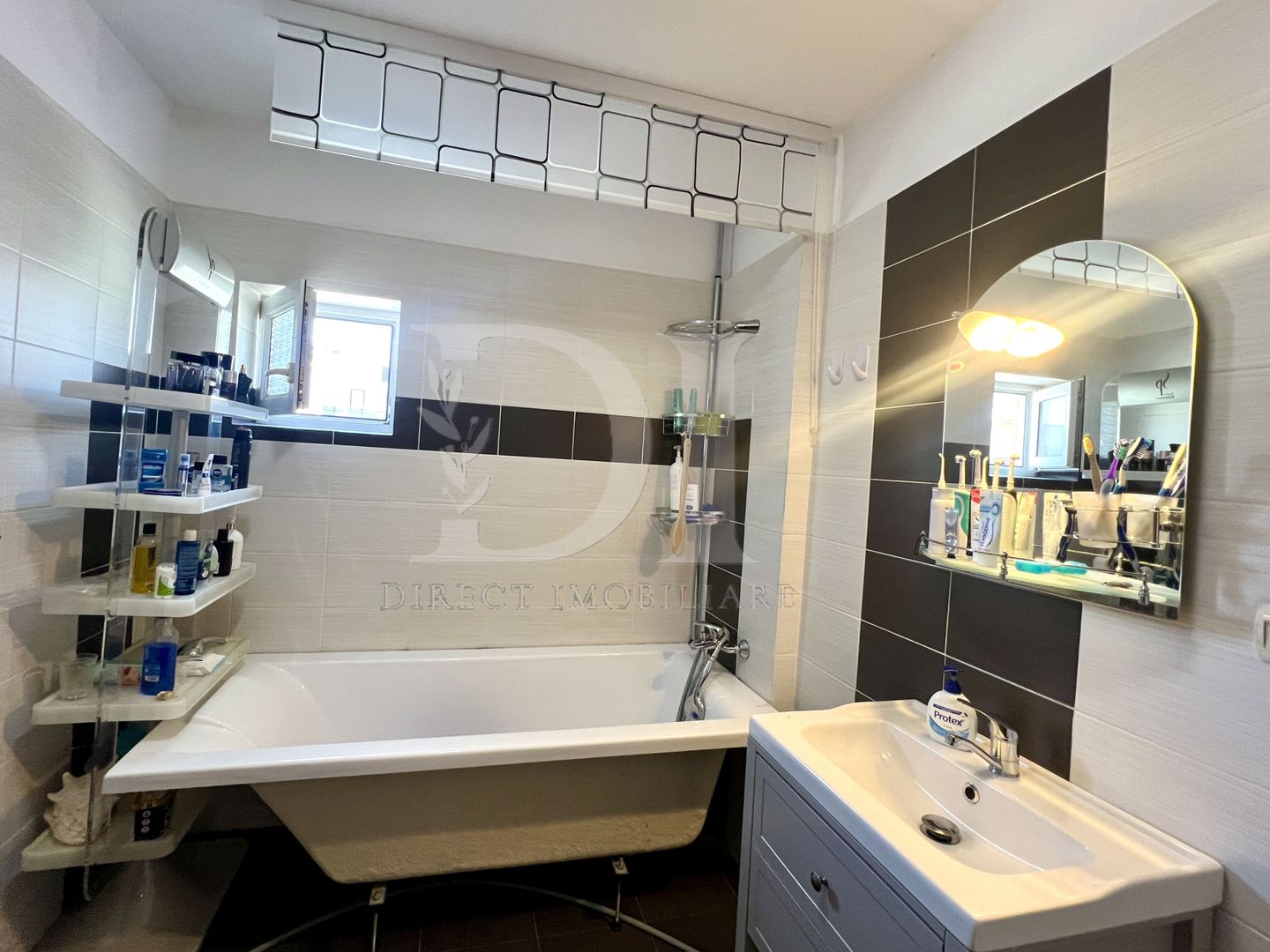 Apartament doua camere decomandate | Doua parcari | Zona Florilor - Poză 13