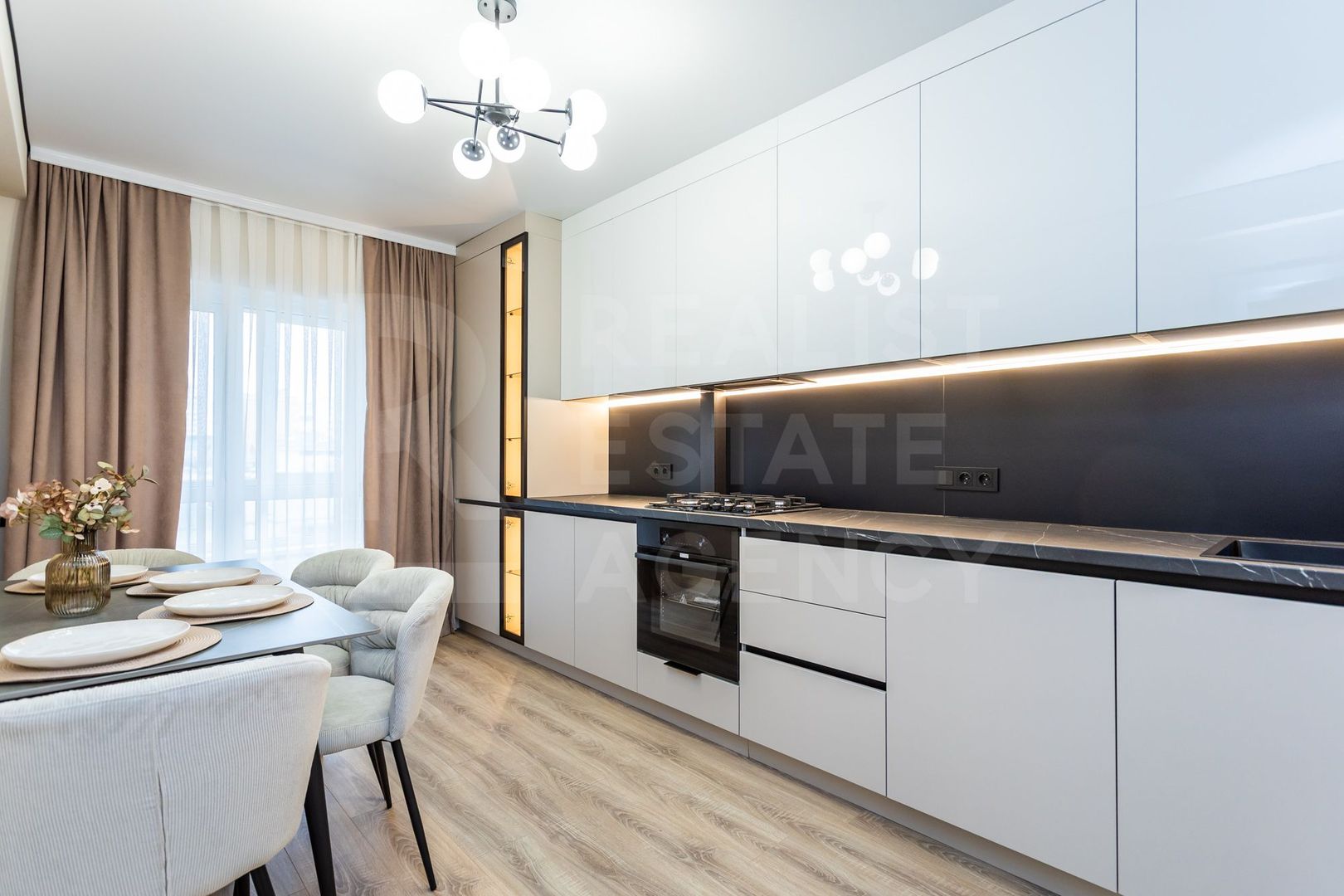 Vânzare, apartament, 2 camere, bd. Mircea Cel Bătrân, Ciocana - Poză 3