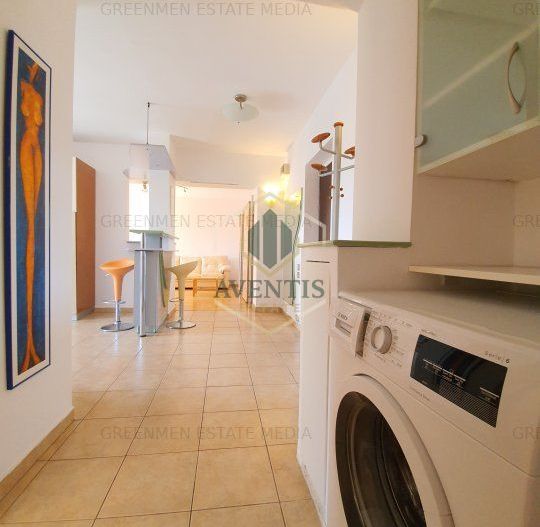 Unirea Shopping Center - Pta Sf. Vineri, renovat complet, 3 balcoane, bloc 1996 - Poză 8