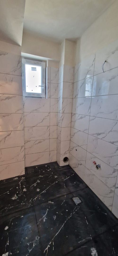 Apartament 2 camere 45 mp 70.000euro Hlincea - Poză 3