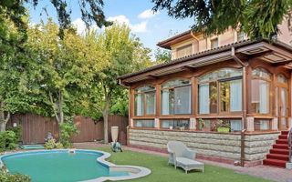 Vila spectaculoasa de vanzare - Poză 1