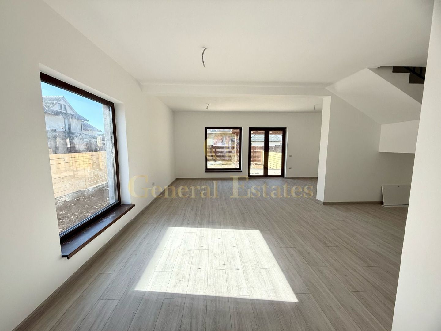 Casă tip duplex de vânzare – Cartier Izvor, Brașov Intabulata. - Poză 2