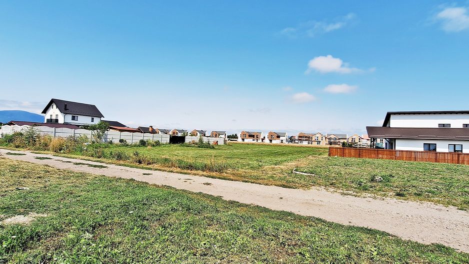 Brasov, cartier Stupini, zona de case noi, 608mp, pret 59900 euro. - Poză 4