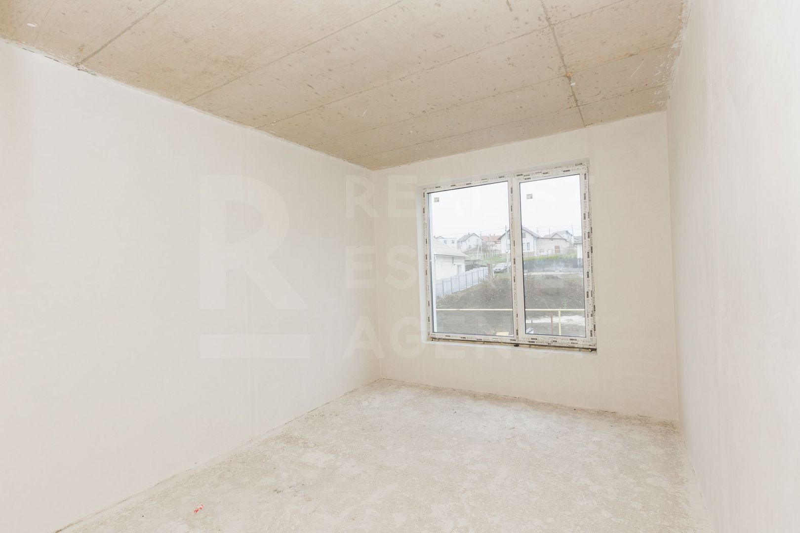 Vânzare, duplex, 3 nivele, str. Frasinilor, Ialoveni. - Poză 9