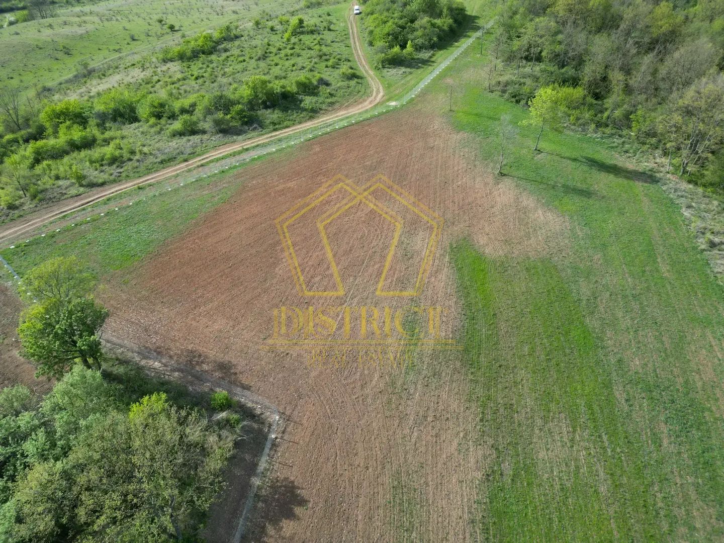 Casa de vacanta cu teren si padure de 3.8ha | Nadas | Herneacova - Poză 8