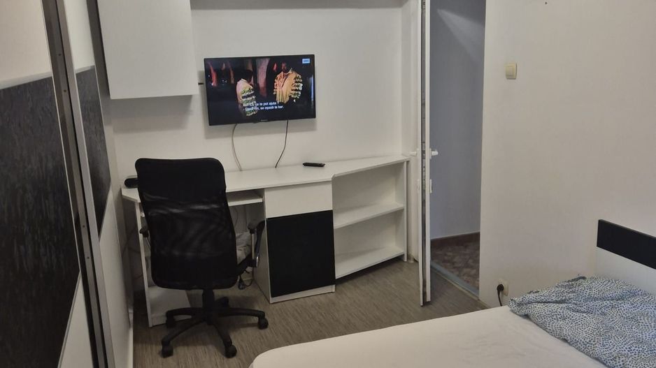 De vanzare apartament 3 camere Craangasi Lacul Morii ap - Poză 3