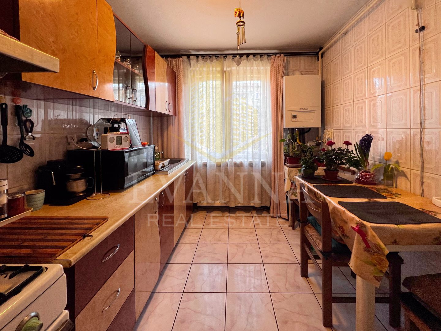 Apartament de vanzare | 2 camere | etaj 2 | Zona Victor Babes. - Poză 3
