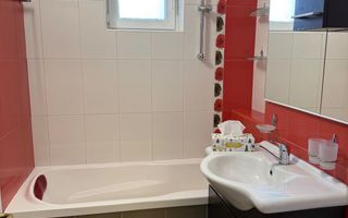 AP. 3 CAMERE- NERVA TRAIAN, BUCATARIE INCHISA, 70 MP, MOBILAT MODERN - Poză 4