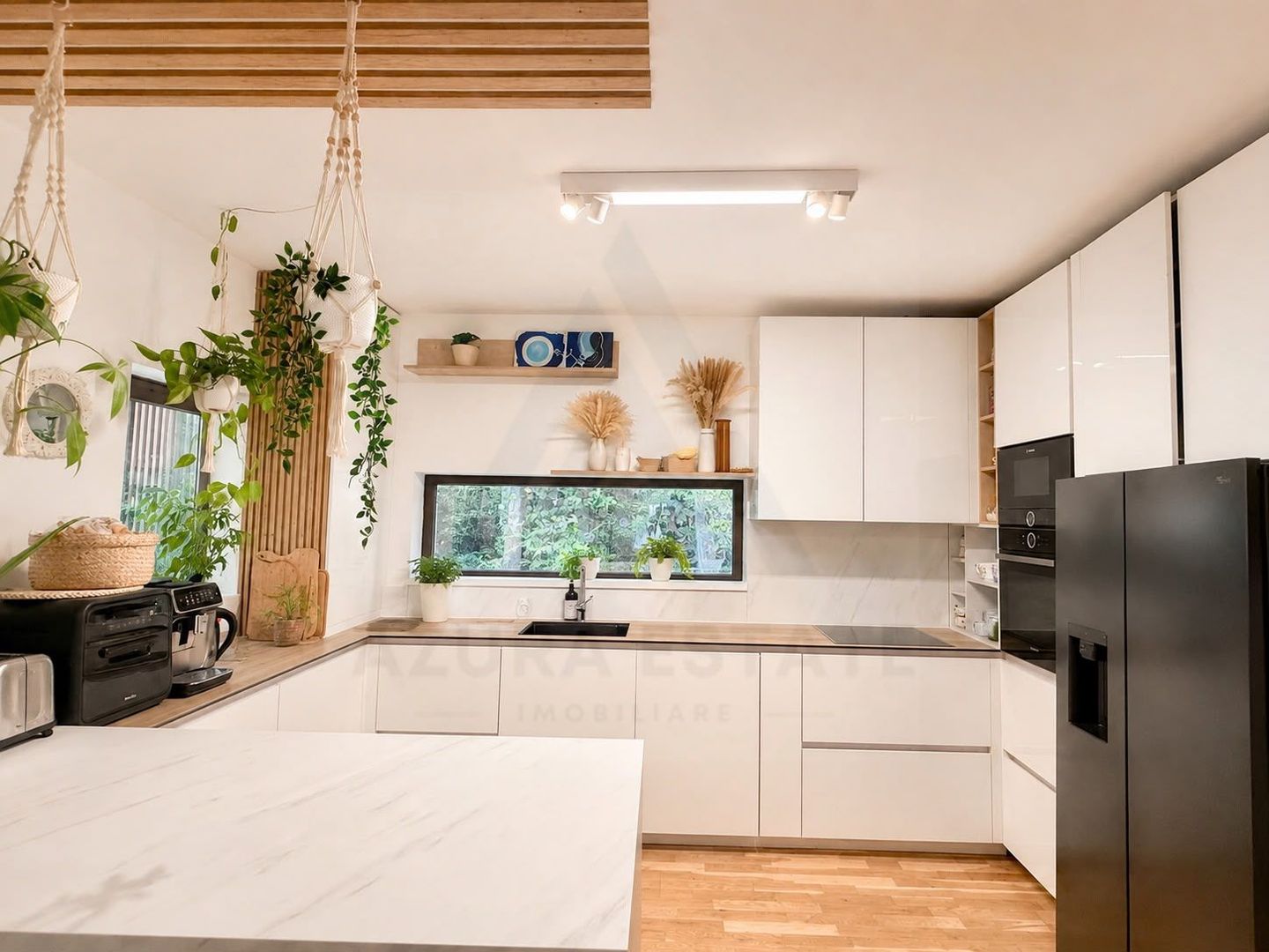 Casa individuala 117 mp utili 245 mp teren 3 dormitoare 2 bai Cristian - Poză 7