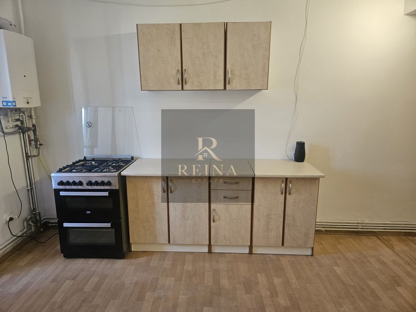 Apartament la casa de închiriat, zona centrală - Poză 3