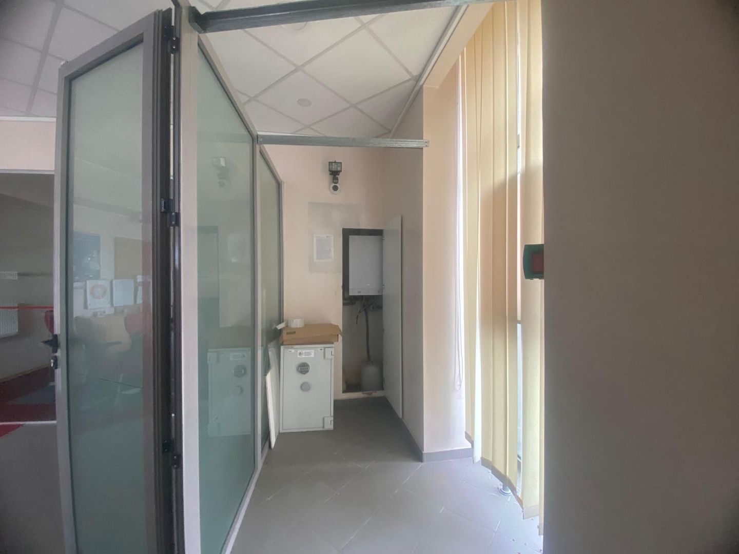 Spațiu comercial de închiriat-zonă ultracirculată, Micro 3 -Târgoviște - Poză 5