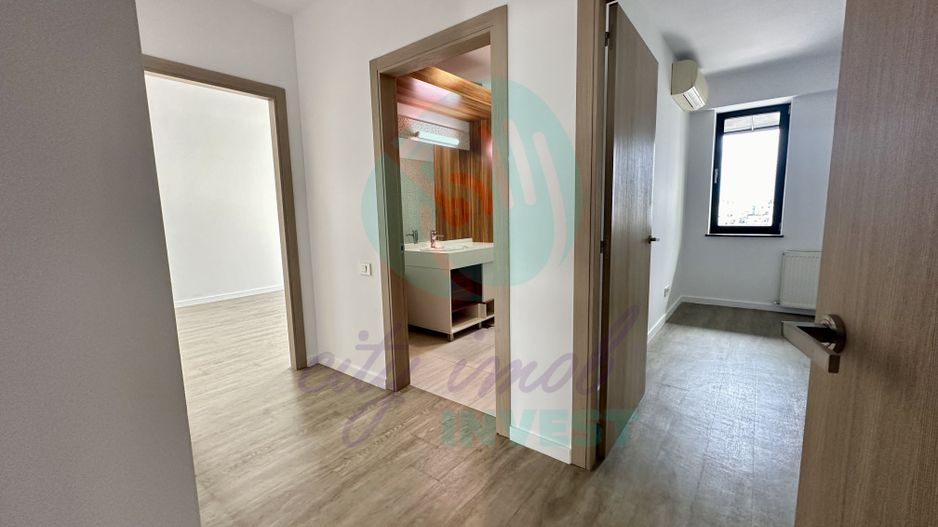 Spatiu cu view si terasa ideal atat pentru birou cat si pentru locuinta - Poză 11