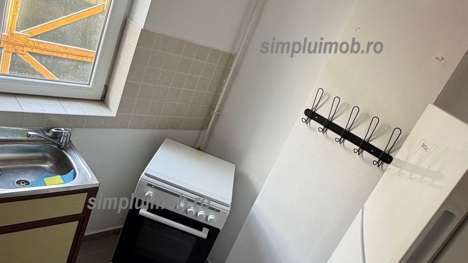 Cochetă mobilată utilată bloc nou centrală proprie - Poză 4