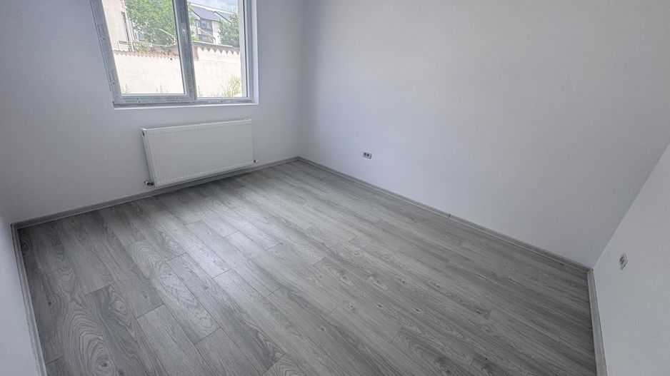 AP. 2 CAMERE- PARCARE INCLUSA, CENTRALA PROPRIE, BLOC NOU - Poză 2