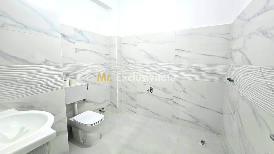 De vânzare apartament 3 camere, centru Satu Mare - Poză 13
