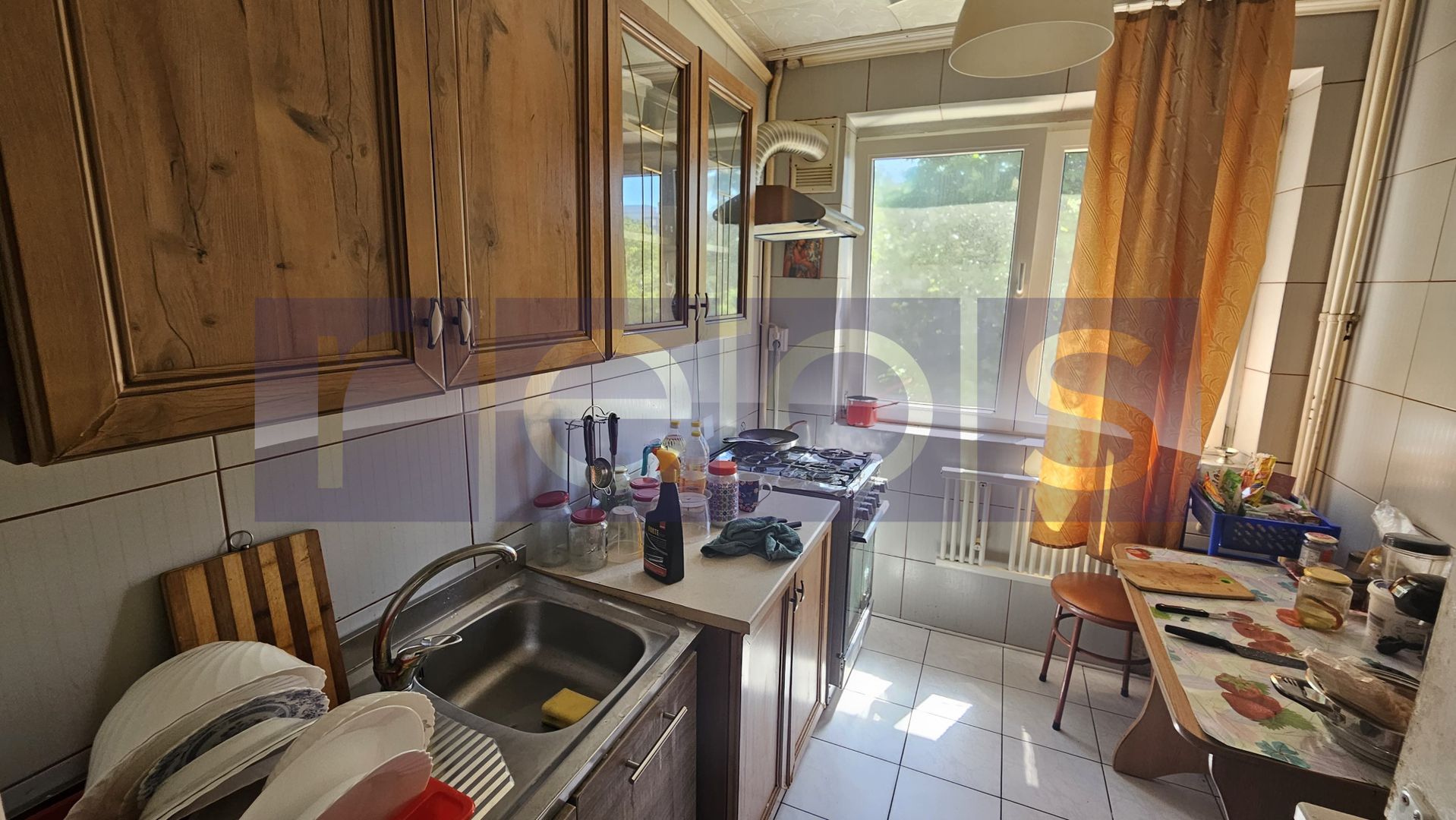 DE VANZARE APARTAMENT 3 CAMERE 69 MP GORJULUI | SEMIDECOMANDAT |METROU - Poză 7